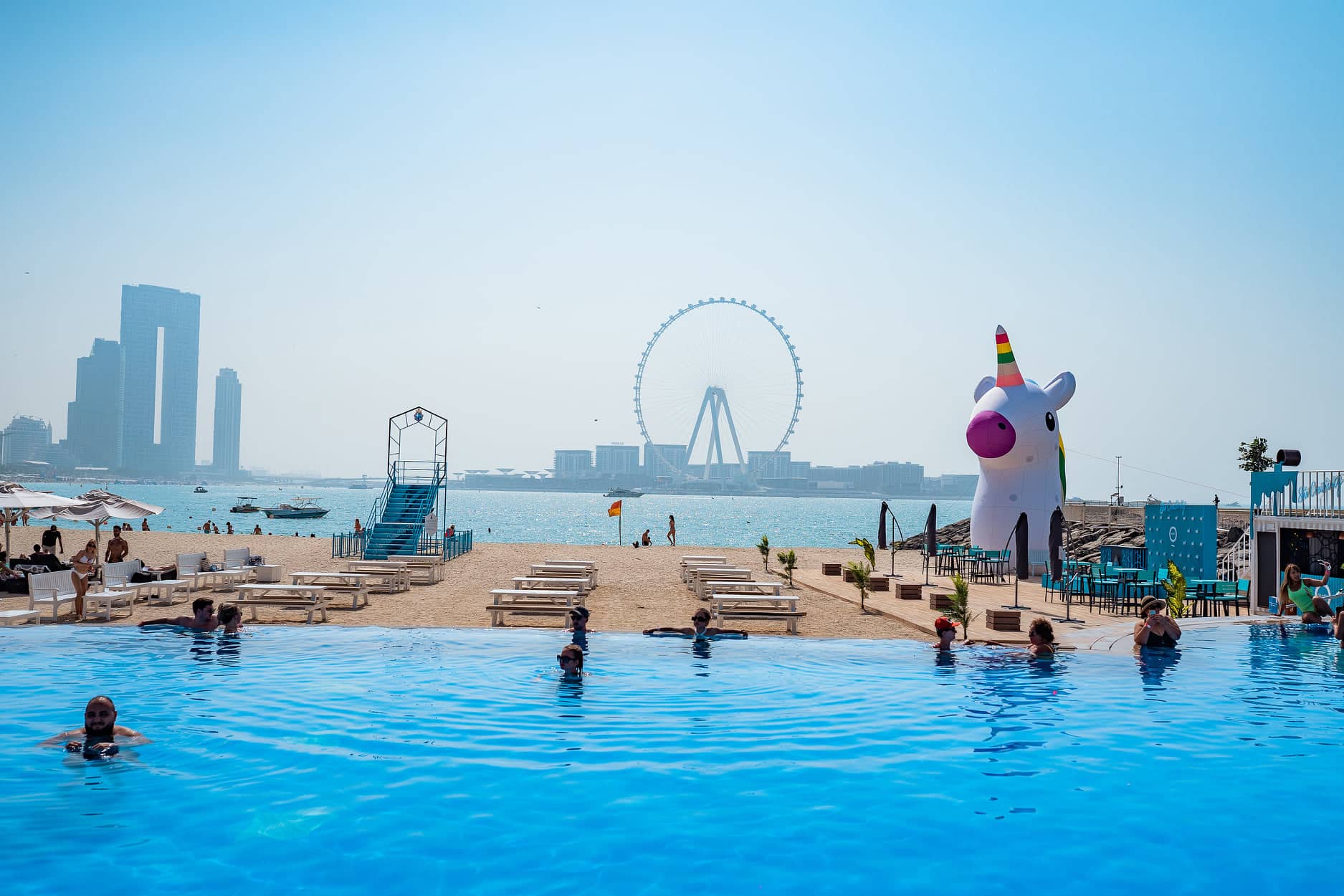 Die besten Strandclubs in Dubai - Gravity_Zero