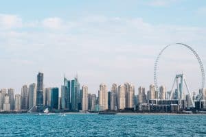 Lohnt sich Dubai? warum Dubai? Dubai marina and JBR skyline from the Sea